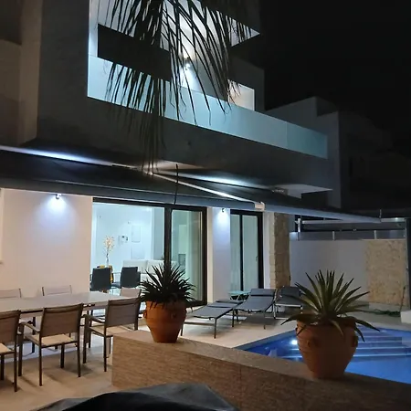 La Herrada 03187 Montesinos Villa Alicante