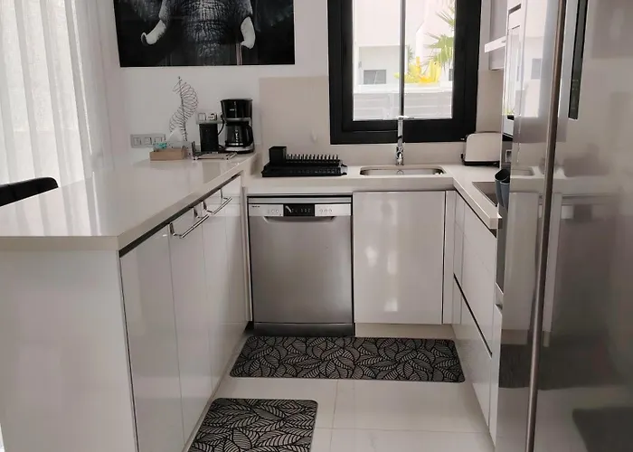 La Herrada 03187 Montesinos * Аликанте