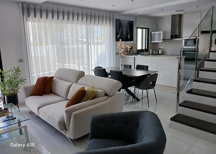 La Herrada 03187 Montesinos Аликанте