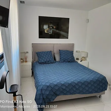 La Herrada 03187 Montesinos Villa Alicante